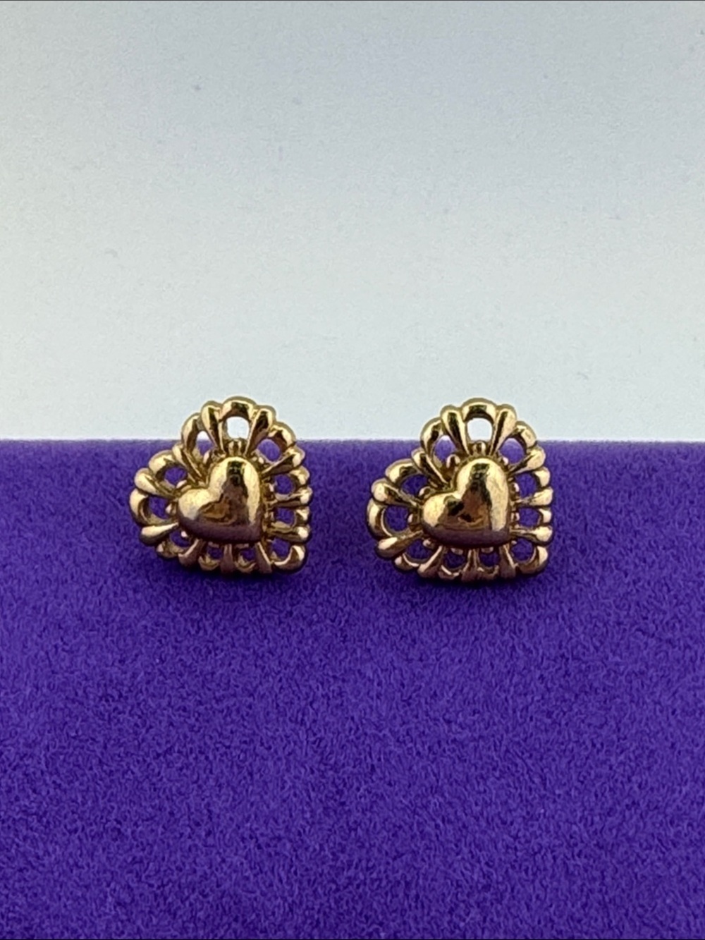 💛 Vintage Gold Tone Heart Filigree Stud Earrings | Cottage Core Whimsy